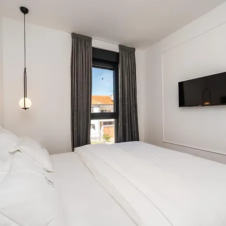 K Luxury Few Min Walk From The Διαμέρισμα *