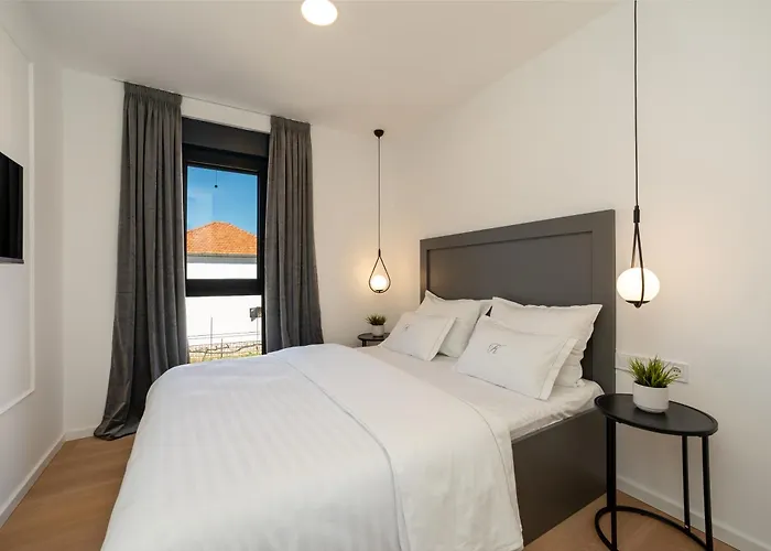 K Luxury Few Min Walk From The 아파트