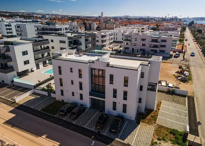 Apartamento K Luxury Few Min Walk From The